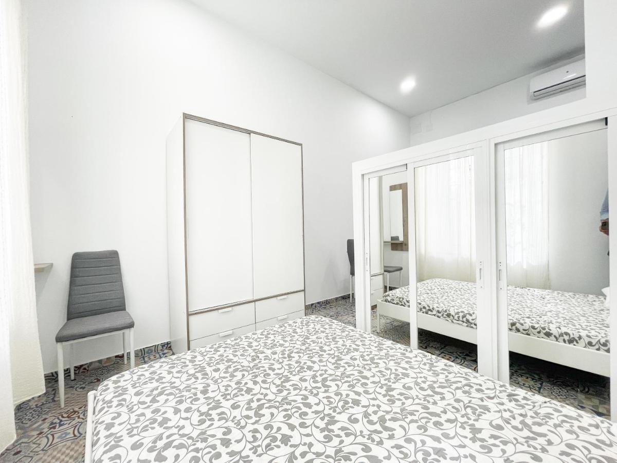 Appartamento Precioso Loft En El Corazon De Triana Siviglia